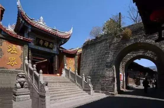 巷弄深处的电影天堂，最新电影评分与推荐