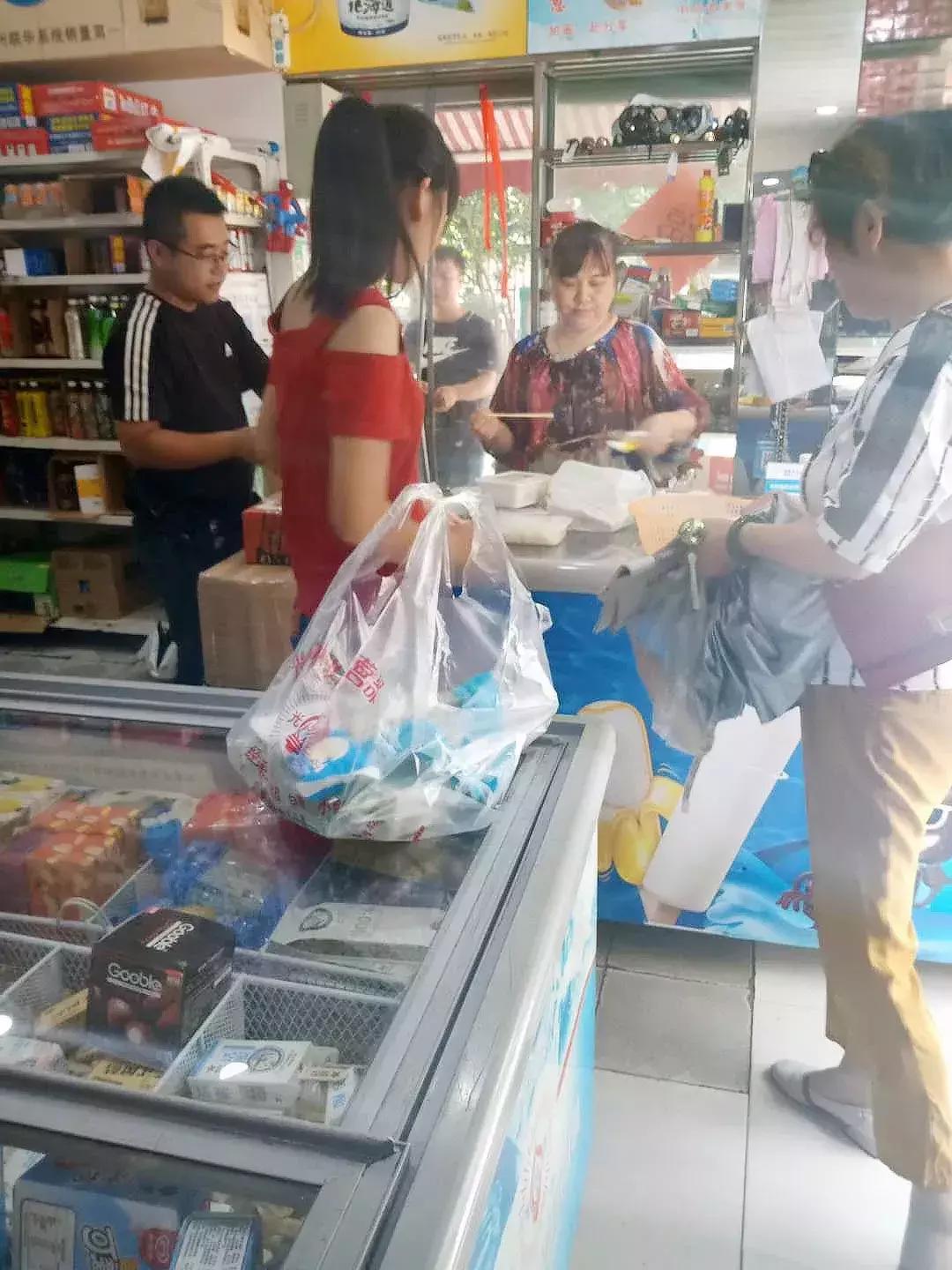 安徽大暴雨下的宝藏小巷特色小店