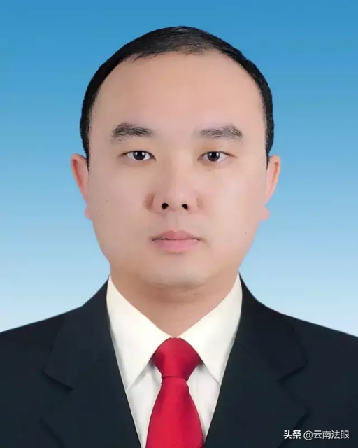 昌宁县最新人事任免，变化中展现自信与成就感，砥砺前行启新程