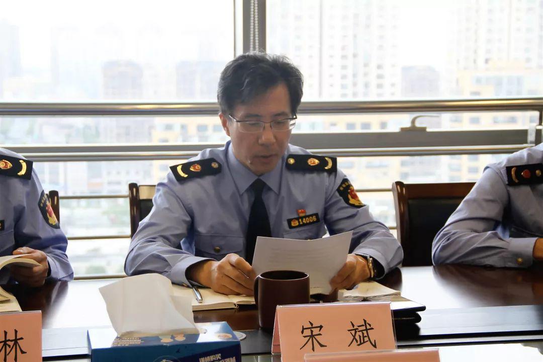 最新健康全书，自然美景中的心灵之旅，探寻内心平和宁静