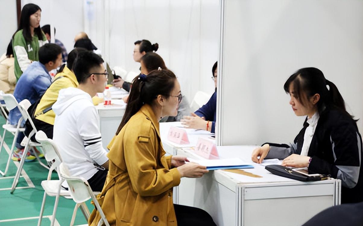 深圳最新招工信息概览，最新招工岗位及要求全解析