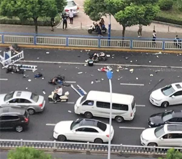 最新车祸现场深度解析，事故成因探究与应对之策